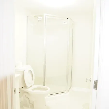 Beautiful Room With Private Bathroom Ottawa Exterior photo